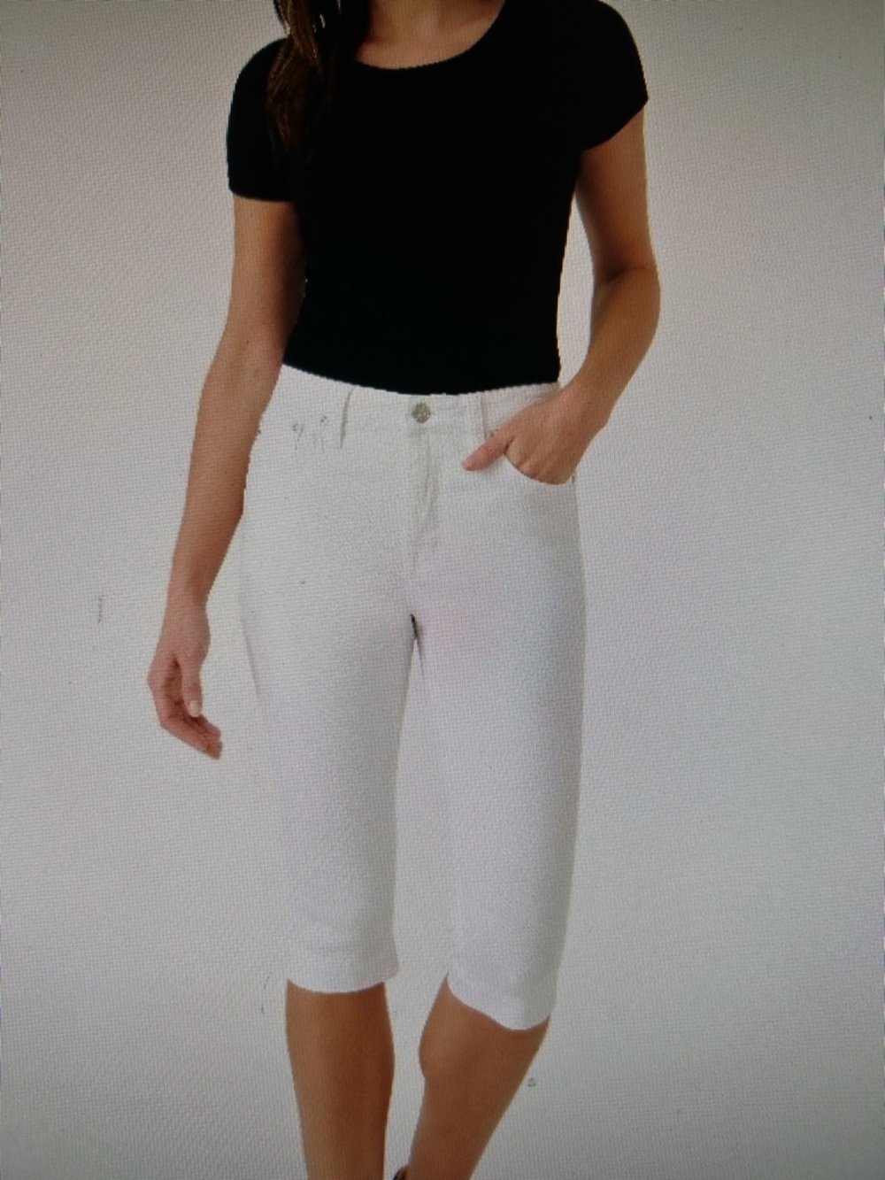 Seven 7 white skimmer jeans. Size 8. NWOTGS